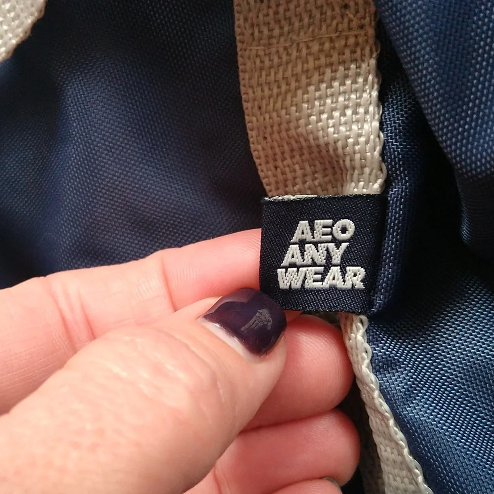 American Eagle nylon duffle bag. NWT! - Picture 3 of 5
